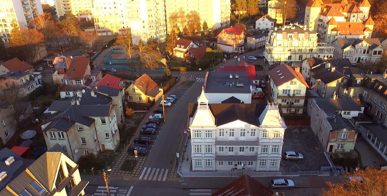 Dwie Wieze 米兹多洛杰 外观 照片